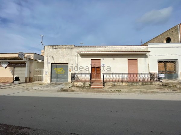 casa indipendente in vendita a Marsala