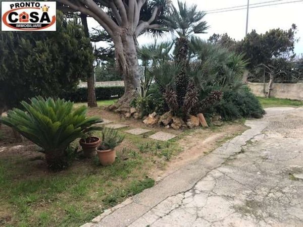 casa indipendente in vendita a Marsala