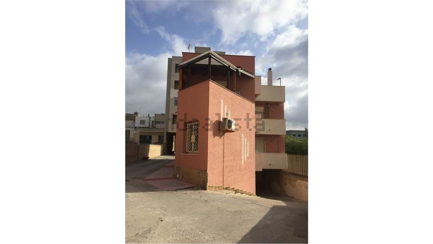 casa indipendente in vendita a Marsala