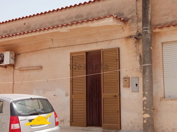 casa indipendente in vendita a Marsala