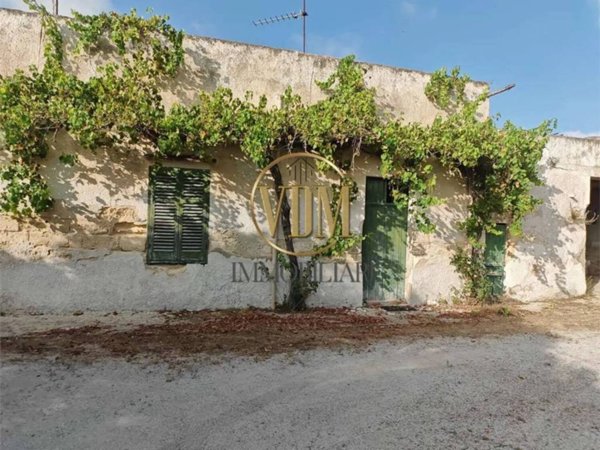 casa indipendente in vendita a Marsala in zona Ranna