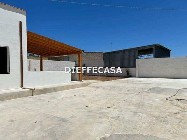 casa indipendente in vendita a Marsala