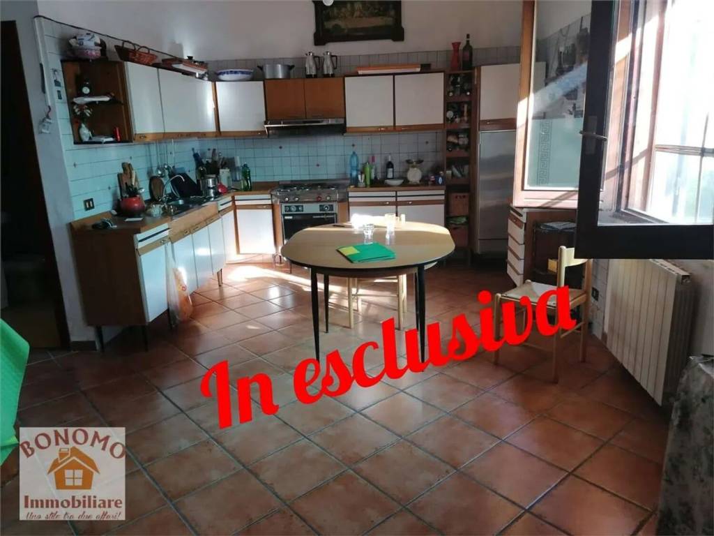 casa indipendente in vendita a Marsala in zona Strasatti