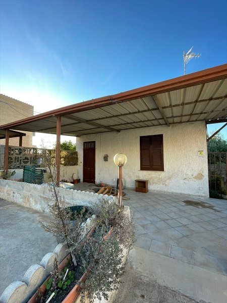 casa indipendente in vendita a Marsala in zona Ranna