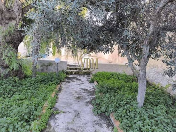 casa indipendente in vendita a Marsala