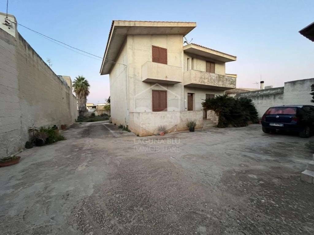 casa indipendente in vendita a Marsala