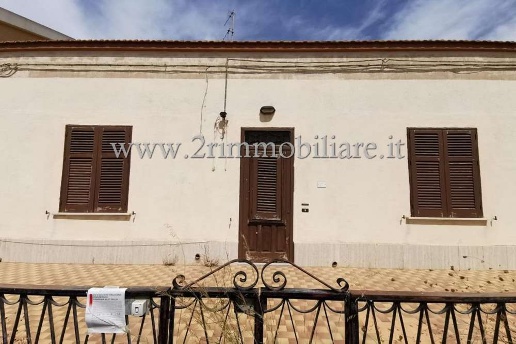 casa indipendente in vendita a Marsala