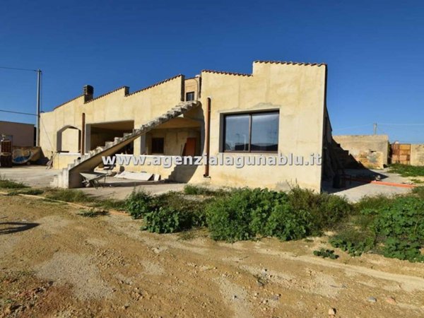 casa indipendente in vendita a Marsala