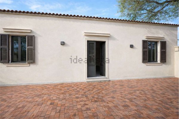 casa indipendente in vendita a Marsala