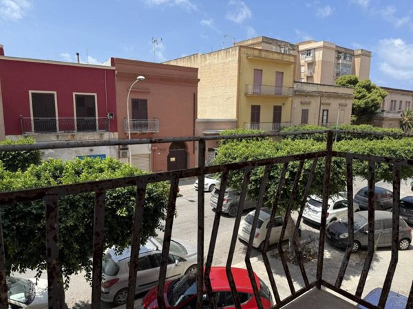 casa indipendente in vendita a Marsala