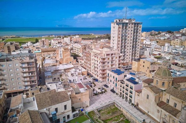 appartamento in vendita a Marsala in zona Centro Storico