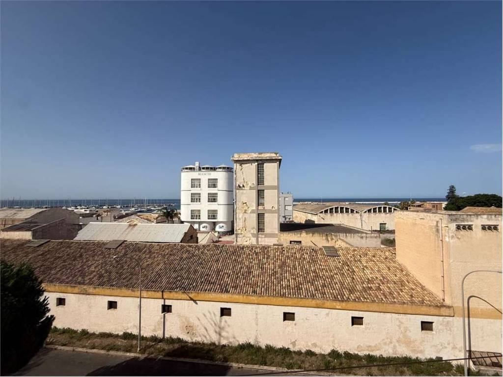 appartamento in vendita a Marsala in zona Centro Storico