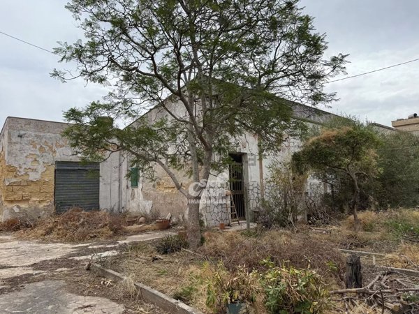 casa indipendente in vendita a Marsala