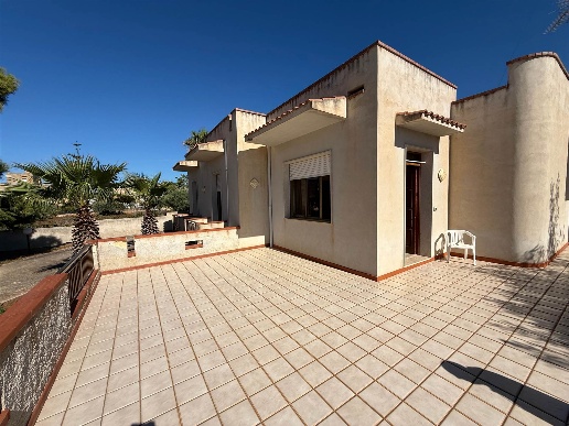 casa indipendente in vendita a Marsala