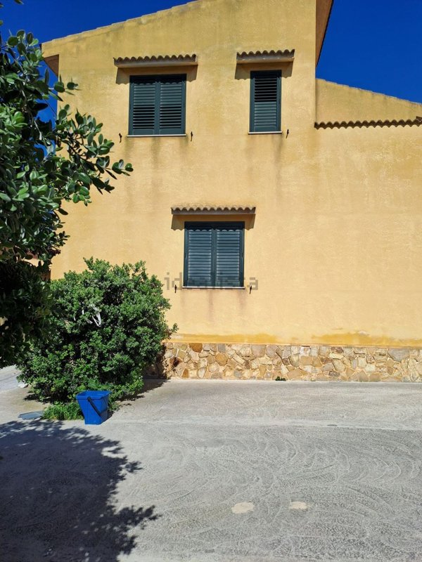 casa indipendente in vendita a Marsala