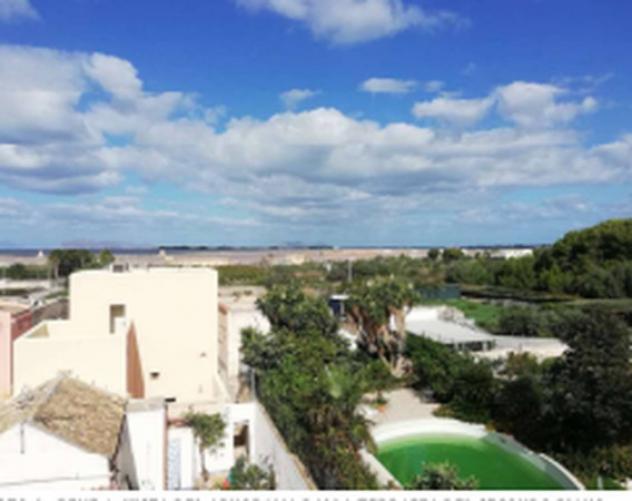 locale commerciale in vendita a Marsala