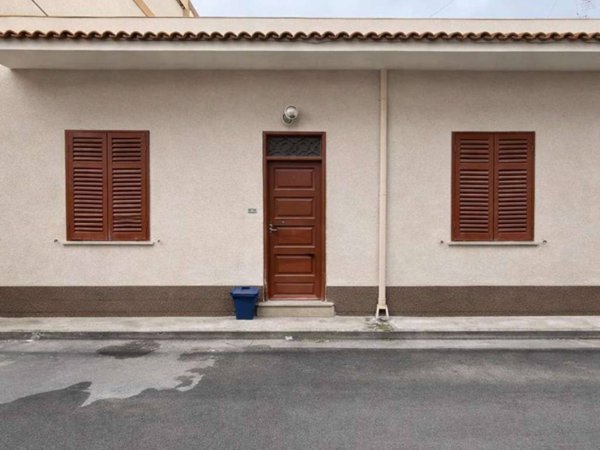 casa indipendente in vendita a Marsala