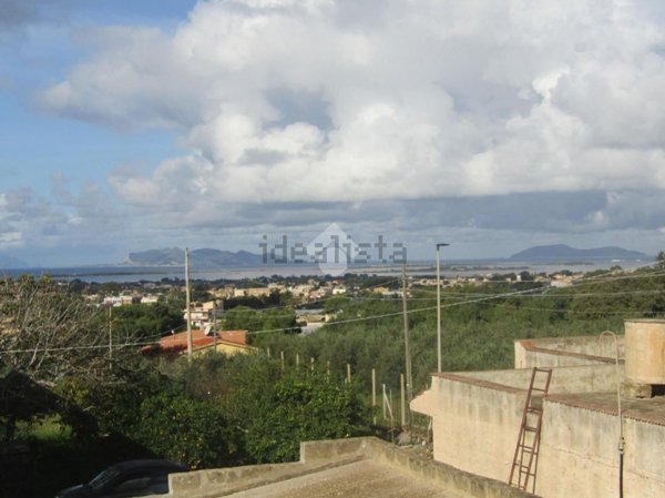 casa indipendente in vendita a Marsala