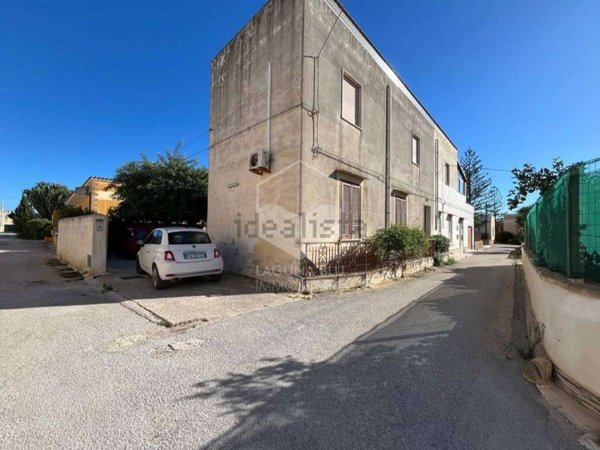 casa indipendente in vendita a Marsala