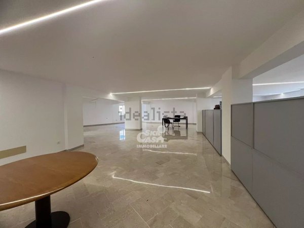 ufficio in vendita a Marsala