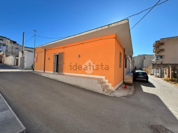 casa indipendente in vendita a Marsala