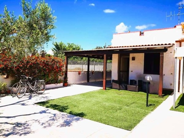 casa indipendente in vendita a Marsala