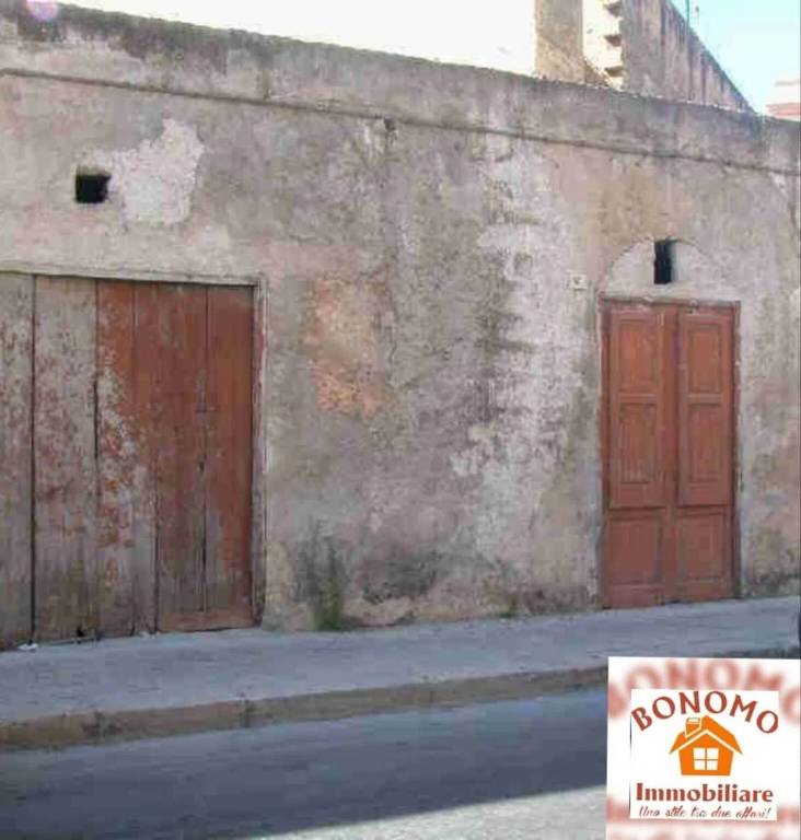 casa indipendente in vendita a Marsala