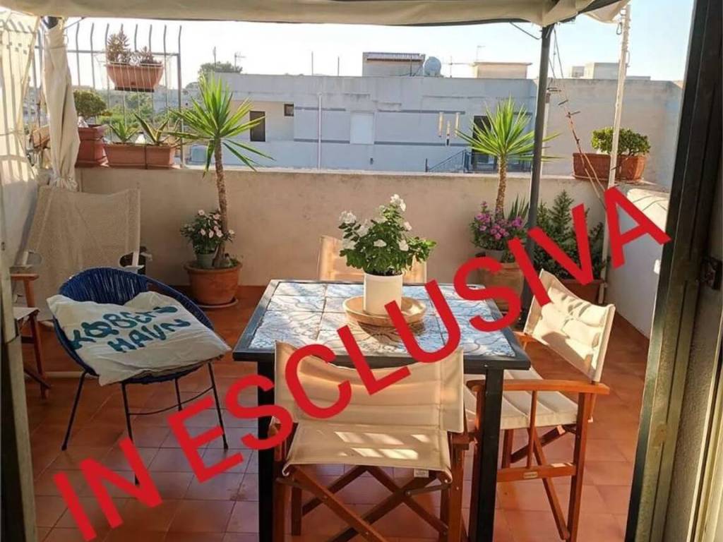 casa indipendente in vendita a Marsala in zona Strasatti