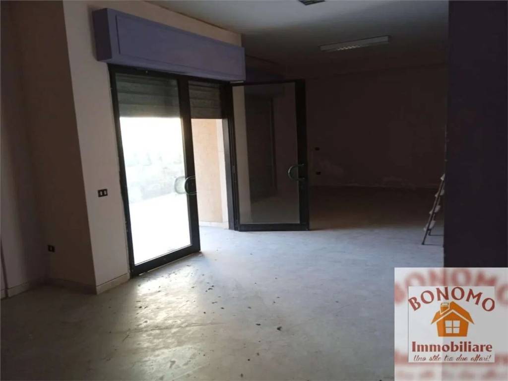 negozio in vendita a Marsala