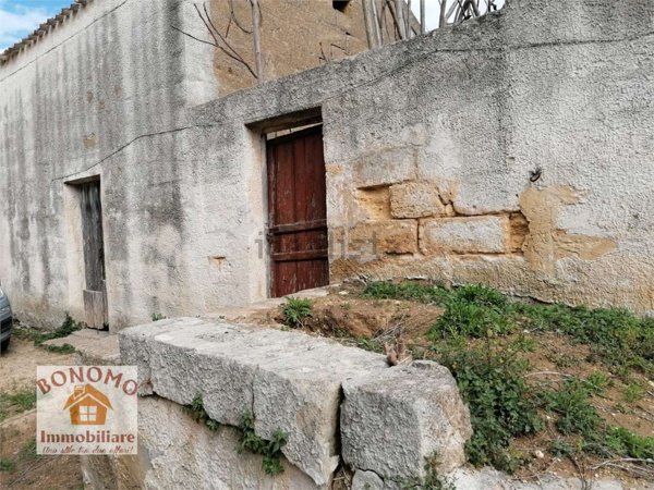 casa indipendente in vendita a Marsala