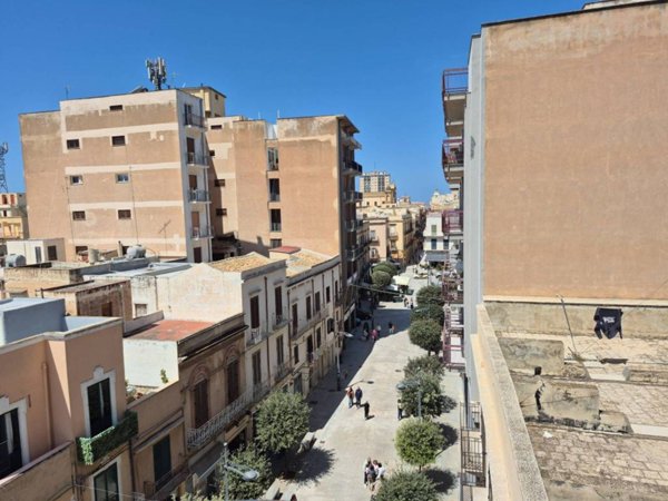 appartamento in vendita a Marsala in zona Centro Storico
