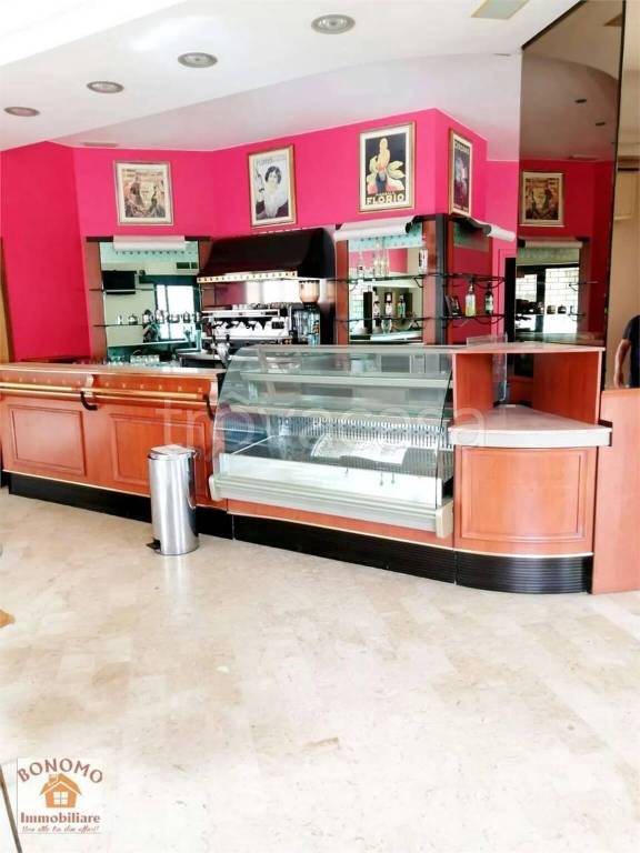 negozio in vendita a Marsala