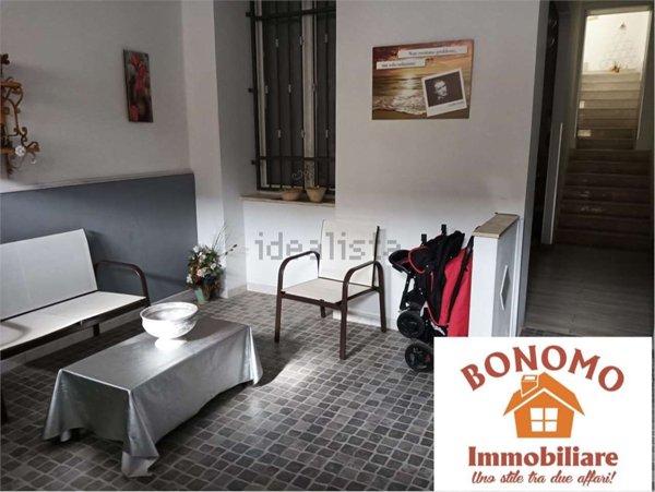 casa indipendente in vendita a Marsala in zona Strasatti