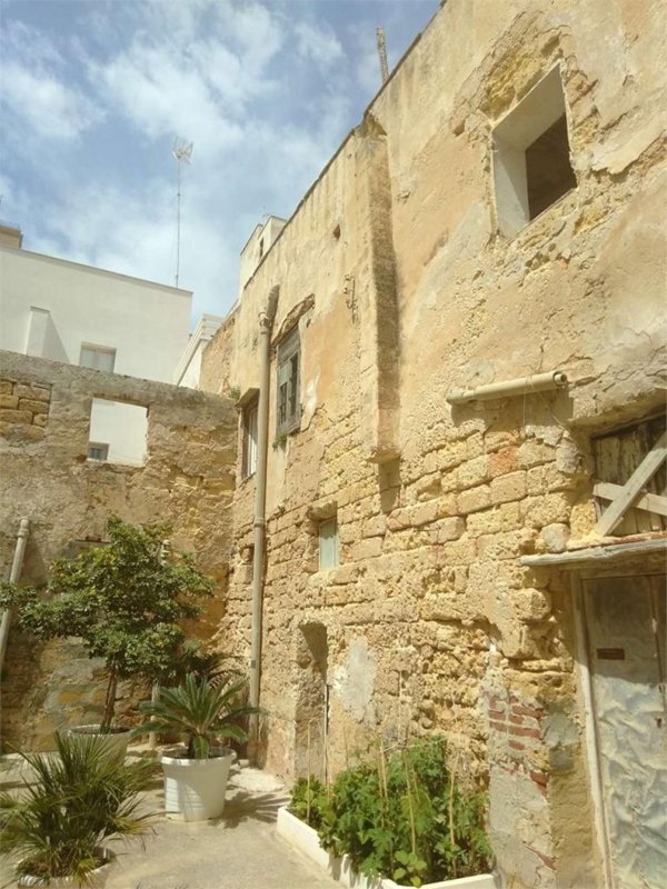 casa indipendente in vendita a Marsala in zona Centro Storico