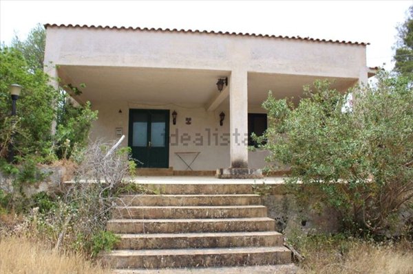 casa indipendente in vendita a Marsala