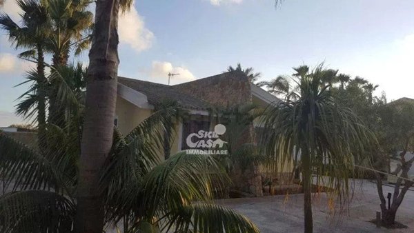 casa indipendente in vendita a Marsala