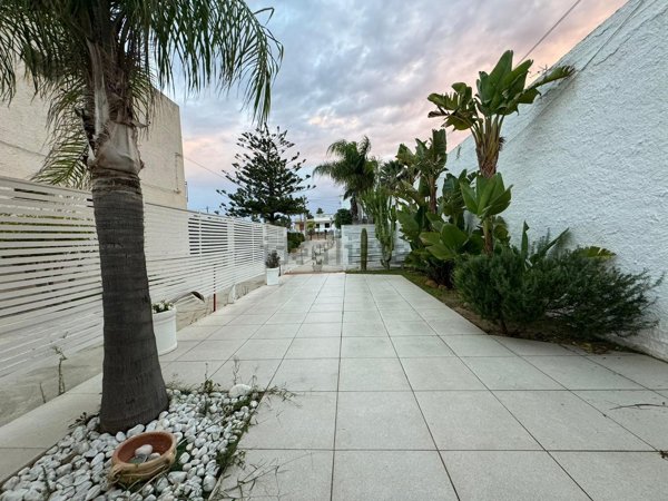 casa indipendente in vendita a Marsala