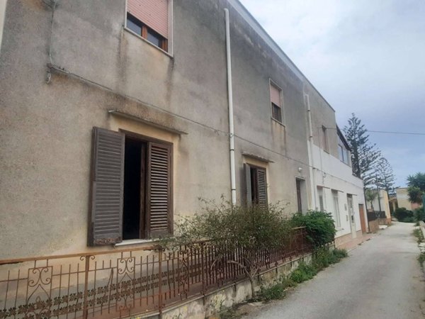 casa indipendente in vendita a Marsala