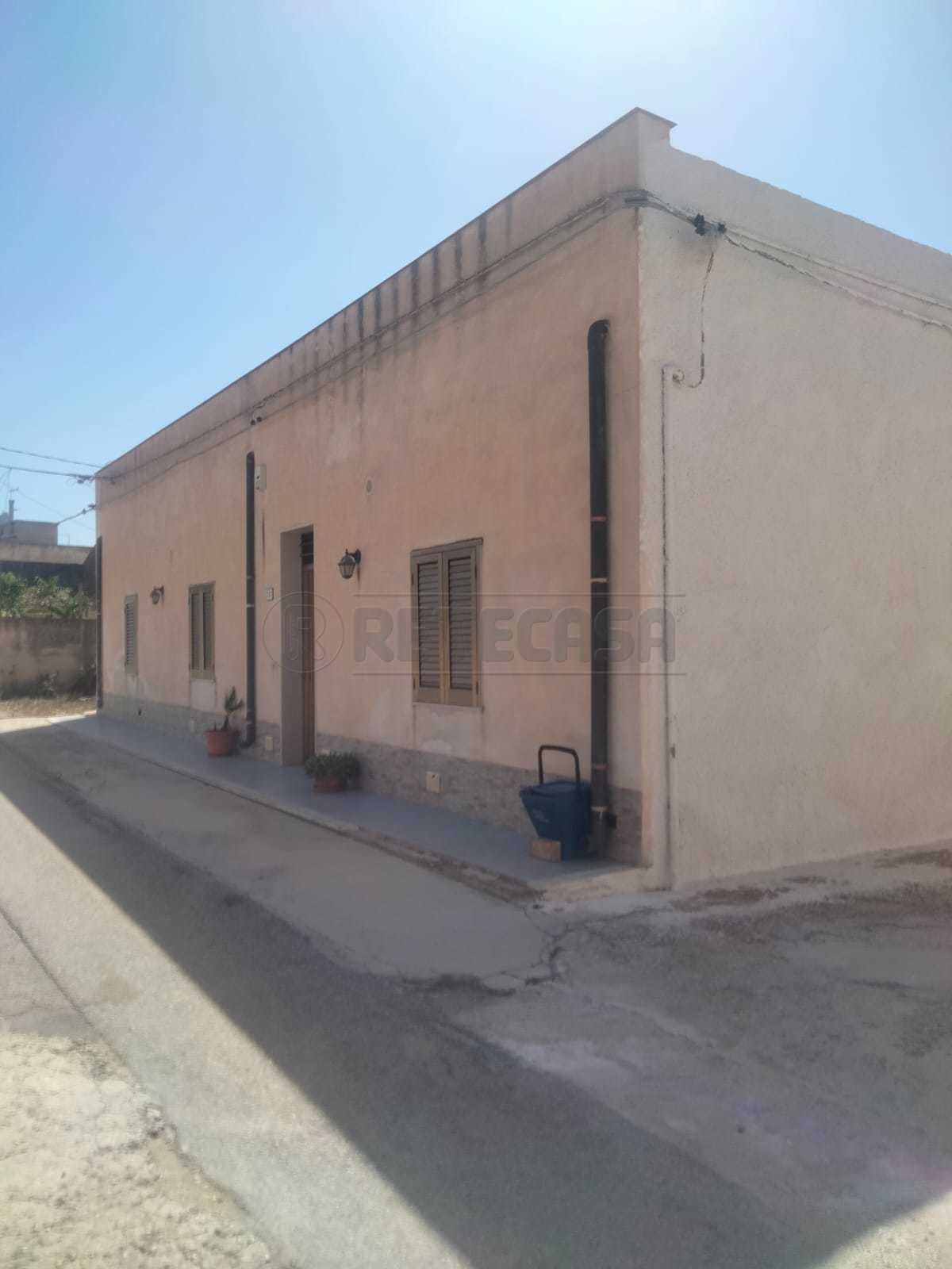 casa indipendente in vendita a Marsala