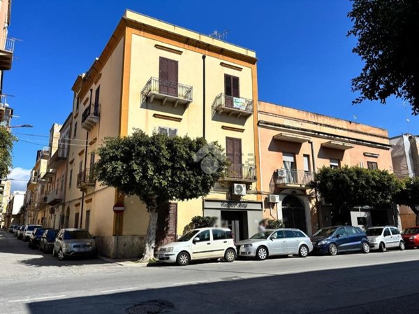 appartamento in vendita a Marsala in zona Centro Storico
