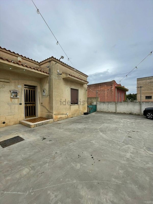 casa indipendente in vendita a Marsala in zona Terrenove