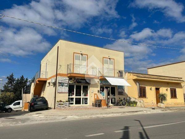 casa indipendente in vendita a Marsala