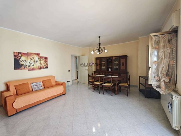 appartamento in vendita a Marsala in zona Strasatti