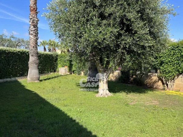 casa indipendente in vendita a Marsala in zona Casabianca