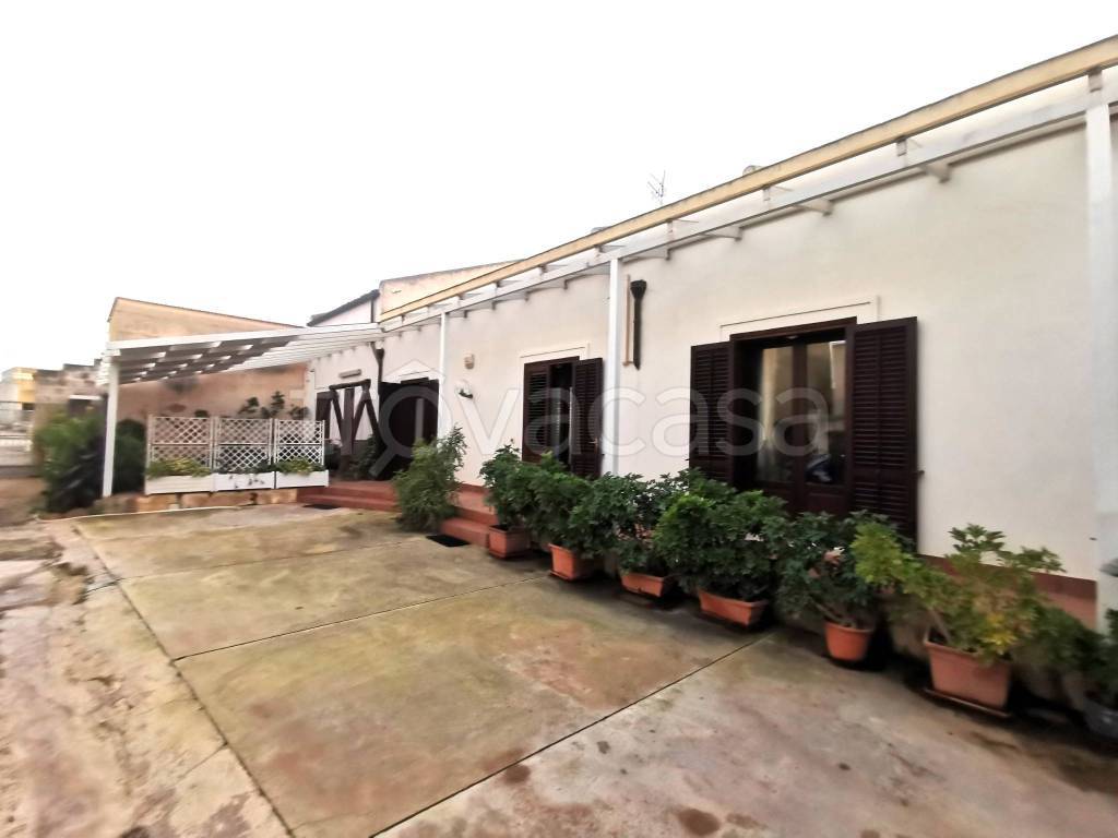 casa indipendente in vendita a Marsala in zona Birgi
