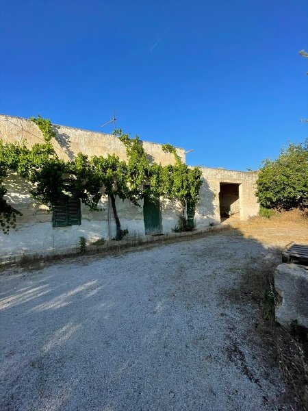 casa indipendente in vendita a Marsala in zona Ranna