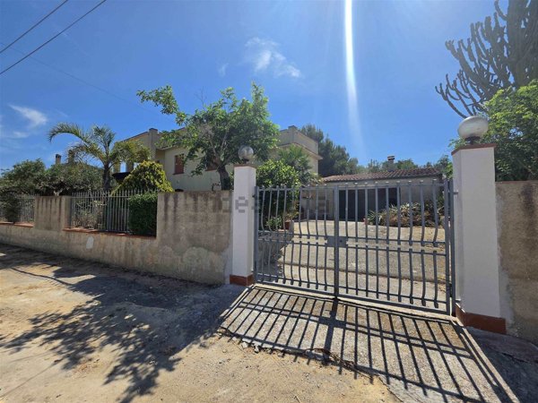 casa indipendente in vendita a Marsala
