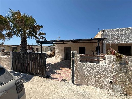 casa indipendente in vendita a Marsala