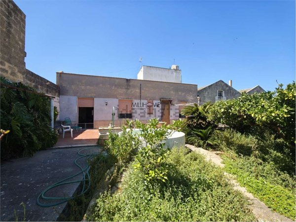 casa indipendente in vendita a Marsala