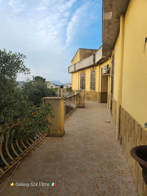casa indipendente in vendita a Marsala in zona Birgi
